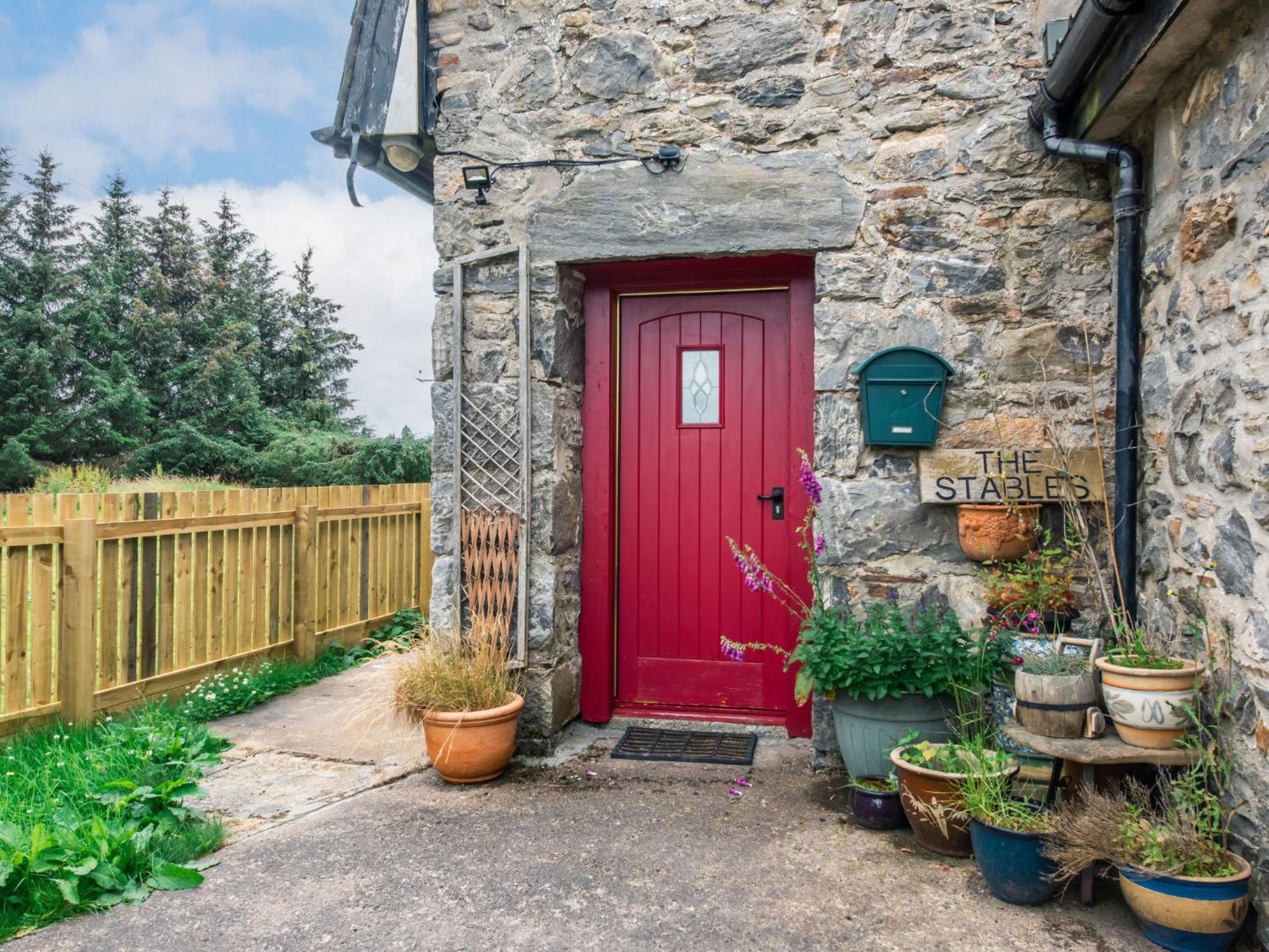 Holiday Home The Stable By Interhome Drumnadrochit Exterior photo